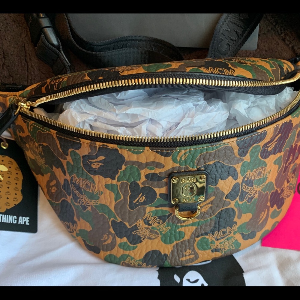 MCM X BAPE CAMO BELT BAG FANNY PACK - Picture 6 of 9
